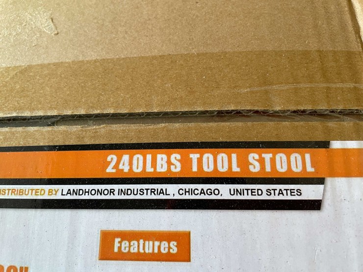 #5453-•-2026-landhonor-lhr-ts240-240-lb.-tool-stool-image-6