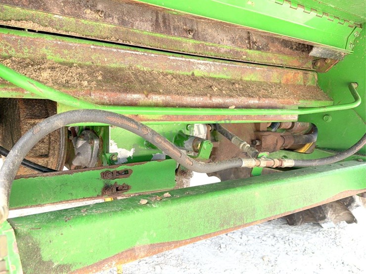 2000-john-deere-9650-sts-image-14