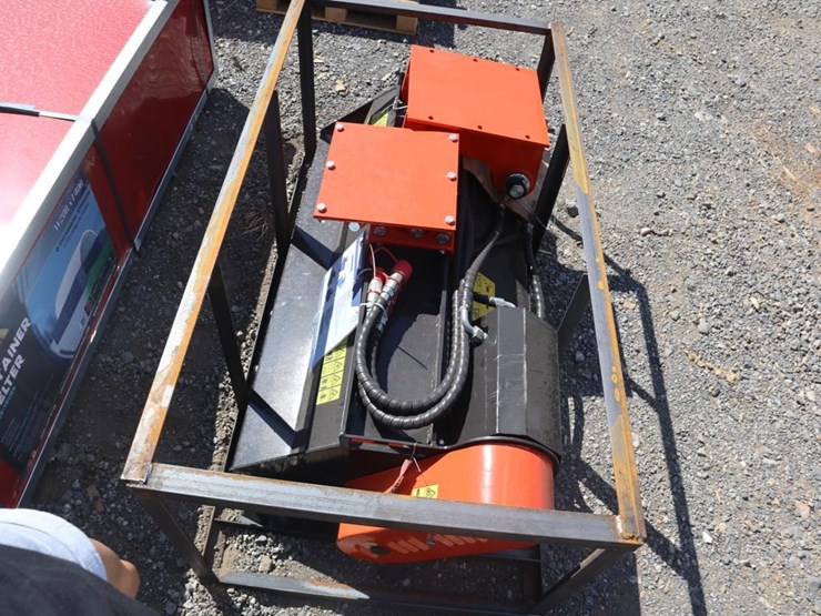 agt-excavator-flail-mower-image-3