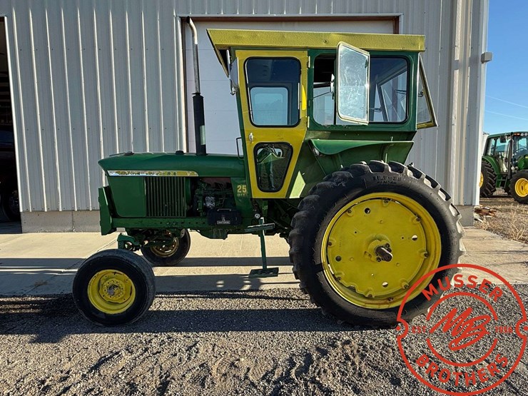 1991-john-deere-4755-image-1