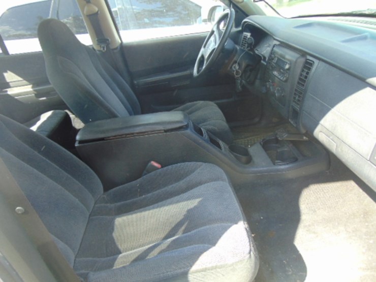 2001-dodge-dakota-image-6