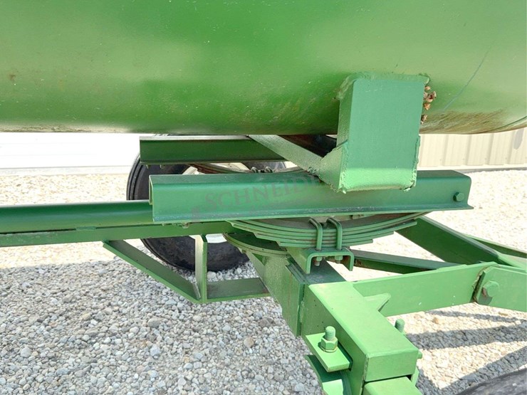 1,000-gallon-anhydrous-wagon-image-15