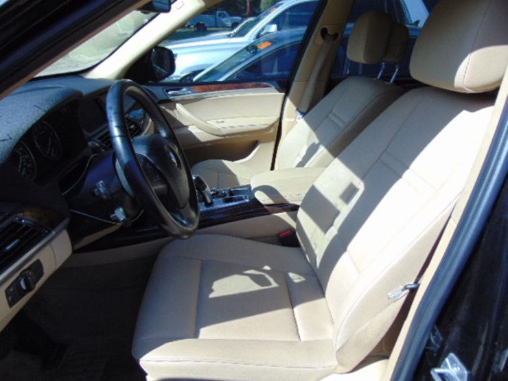 2014-bmw-x5-image-3