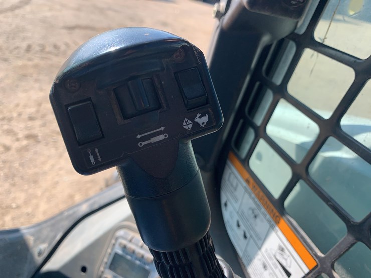 bobcat-s650-image-24