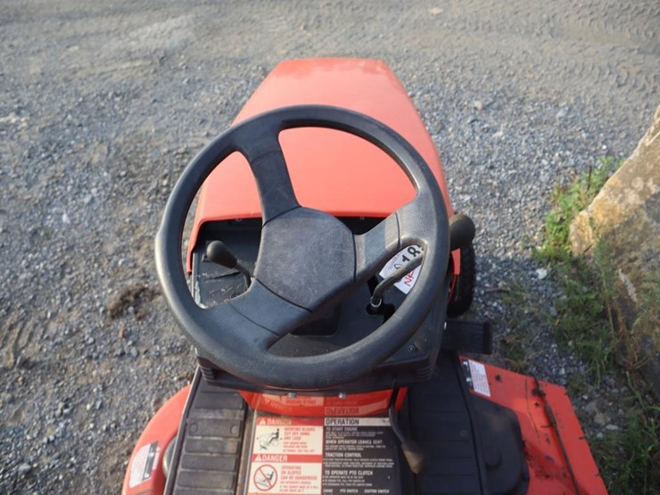 simplicity-lawn-tractor-image-16