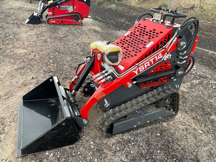 #2036-•-unused-mini-track-loader-image-21