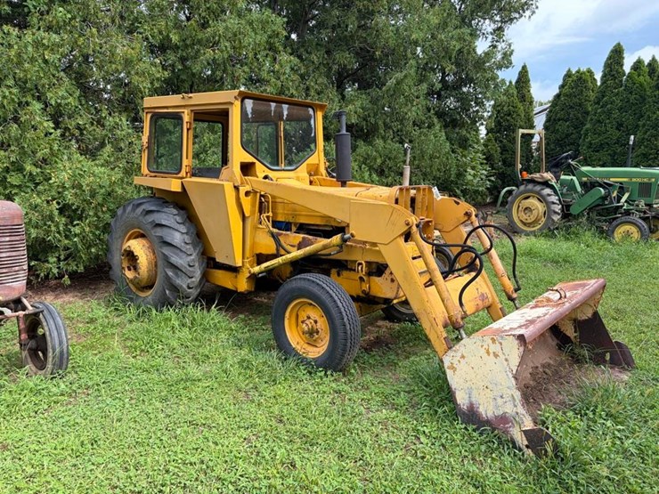 ford-4400-image-2
