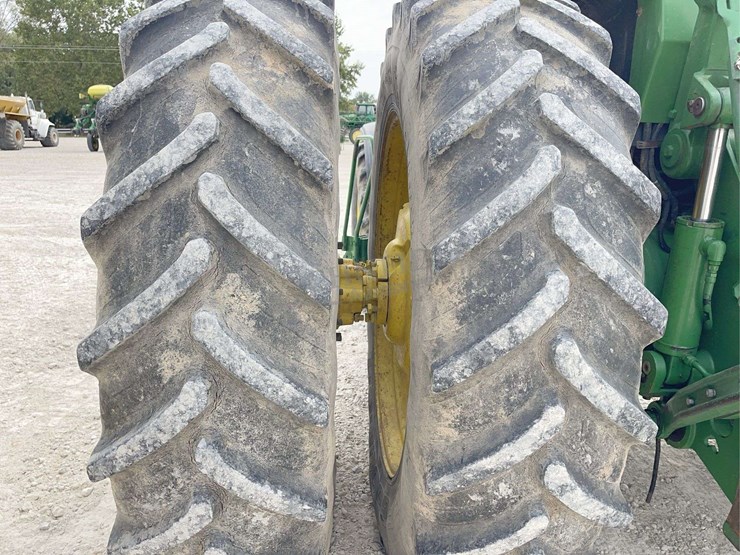 1997-john-deere-8400-image-25