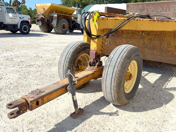 holcomb-pull-type-ejector-scraper-image-10