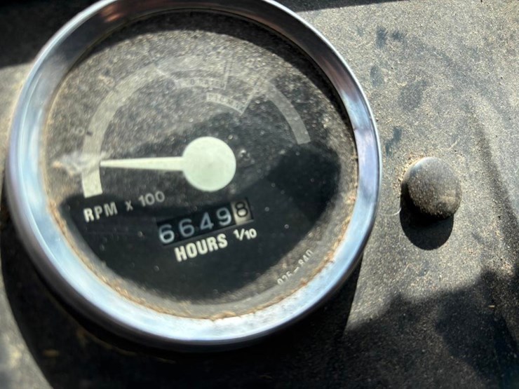 john-deere-1050-image-18