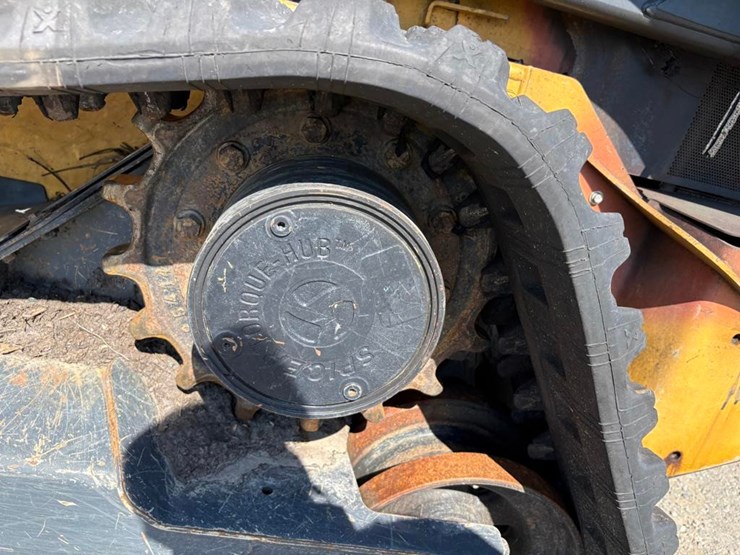 deere-333g-image-10