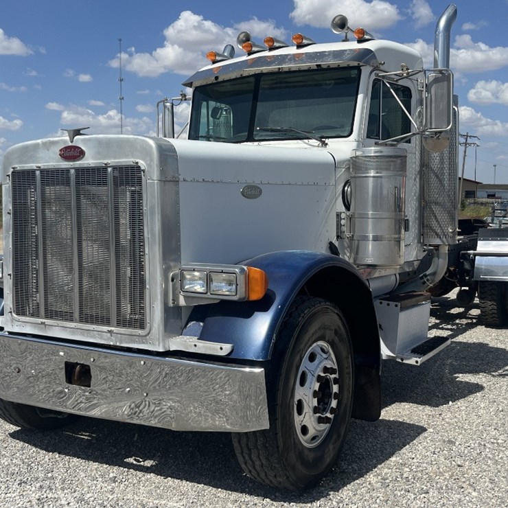 1998 PETERBILT 379