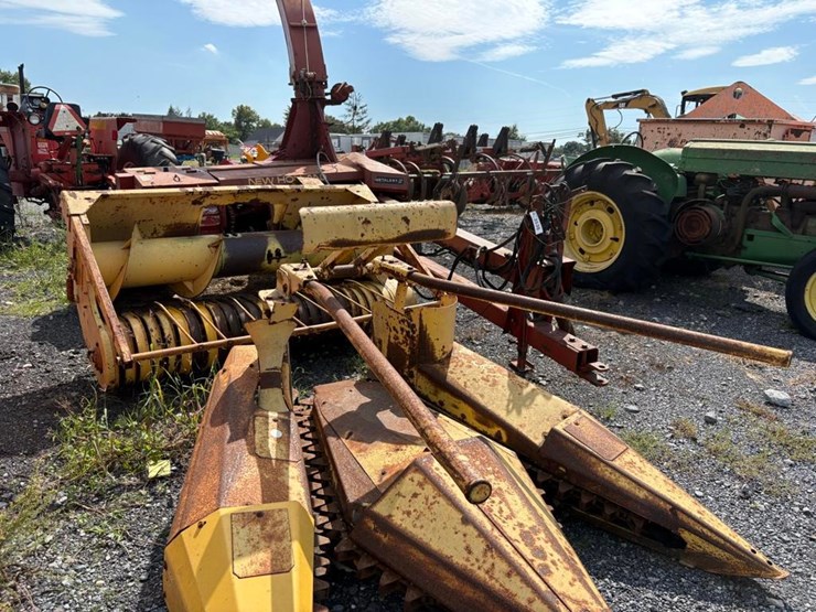 new-holland-782-image-12