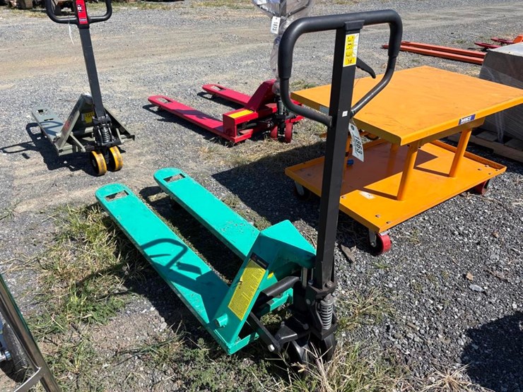 48in-pallet-truck-image-4