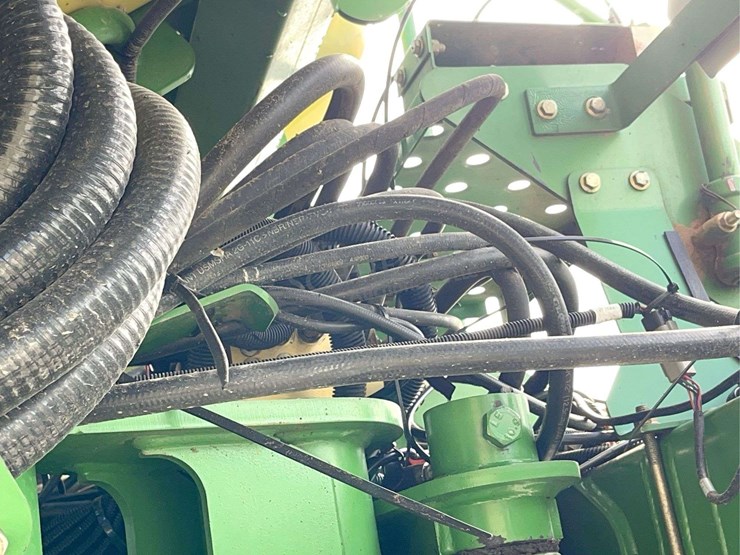 john-deere-1790-image-45