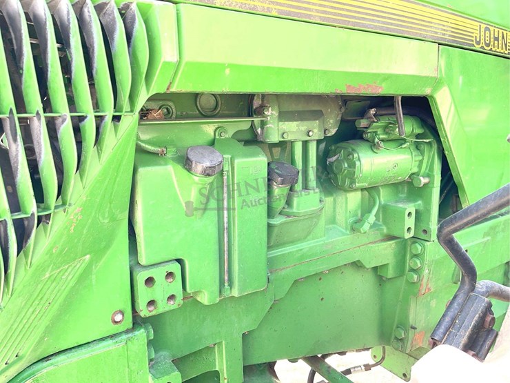 1994-john-deere-8400-image-16
