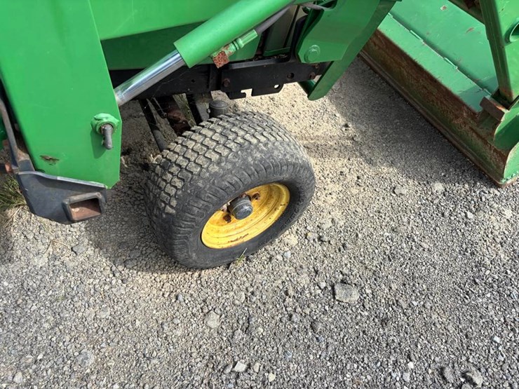 john-deere-655-image-15