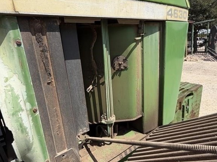 john-deere-4630-image-11