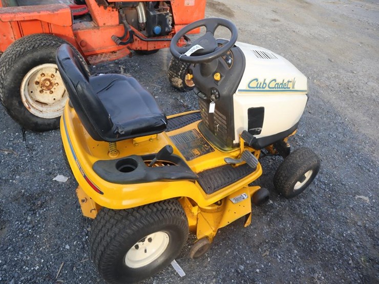 cub-cadet-1515-image-8