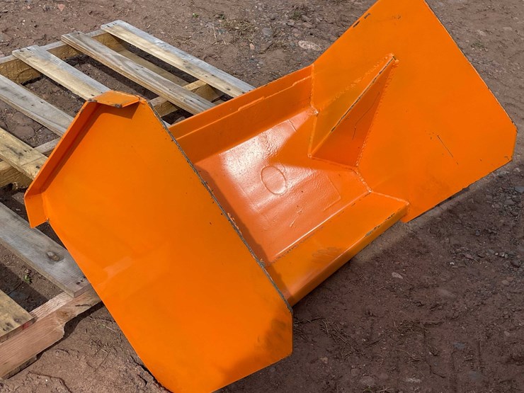 #5082-•-mini-skid-steer-snow-pusher-image-3