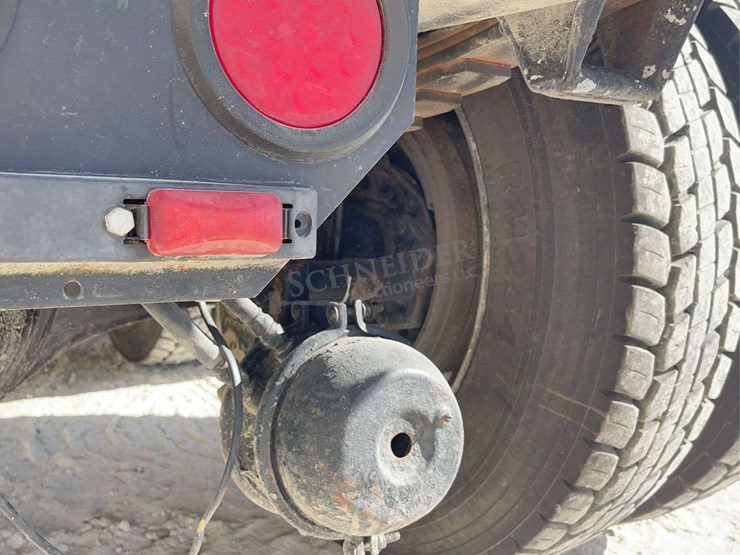 1989-freightliner-tandem-axle-grain-truck-image-34