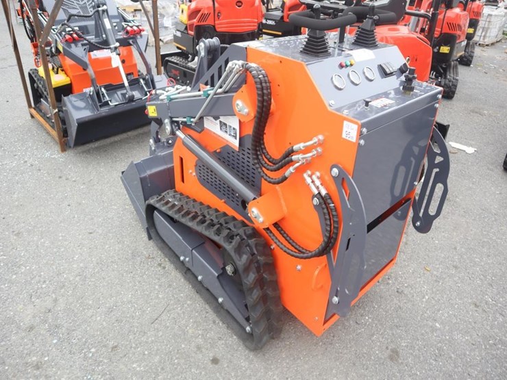 tpm-t460-pro-stand-on-skid-steer-loader-image-5