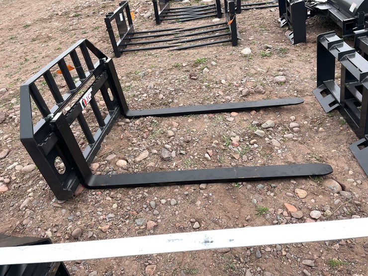 #5209-•-2026-jct-pallet-fork-frame-and-forks-image-5