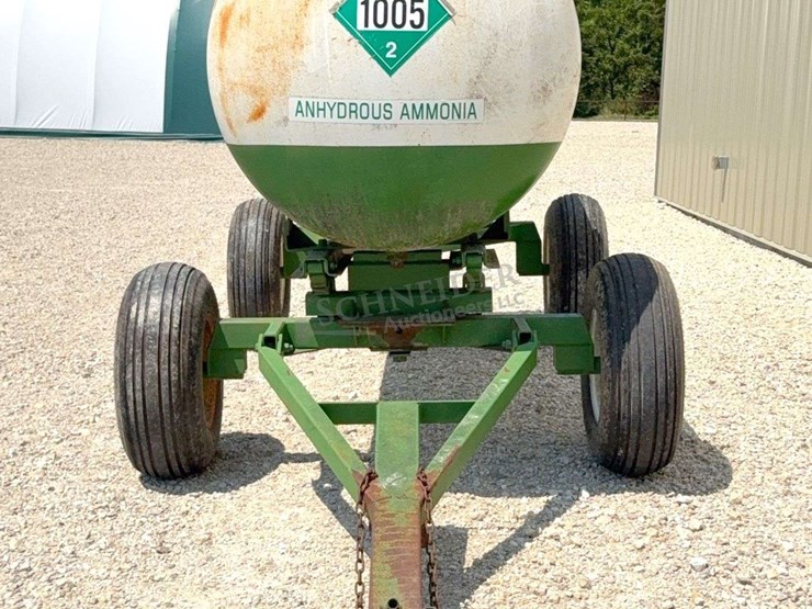1,000-gallon-anhydrous-wagon-image-8