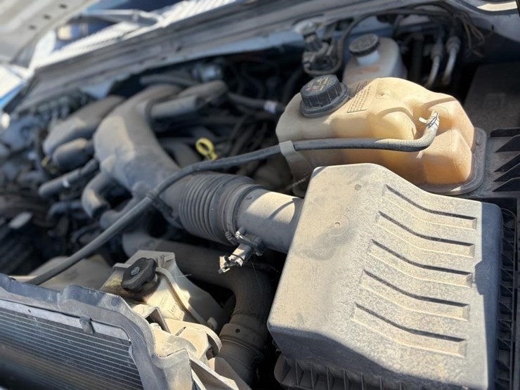 2008-ford-350-image-13