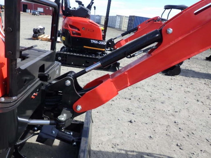 2026-tpm-tpm-18hh-hydraulic-excavator-image-11