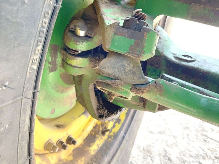 1994-john-deere-8400-image-18