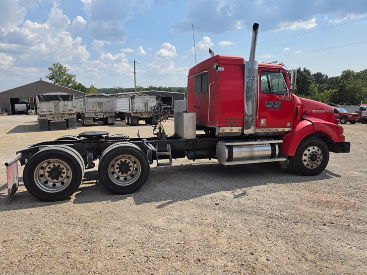 2012-western-star-4900-image-16