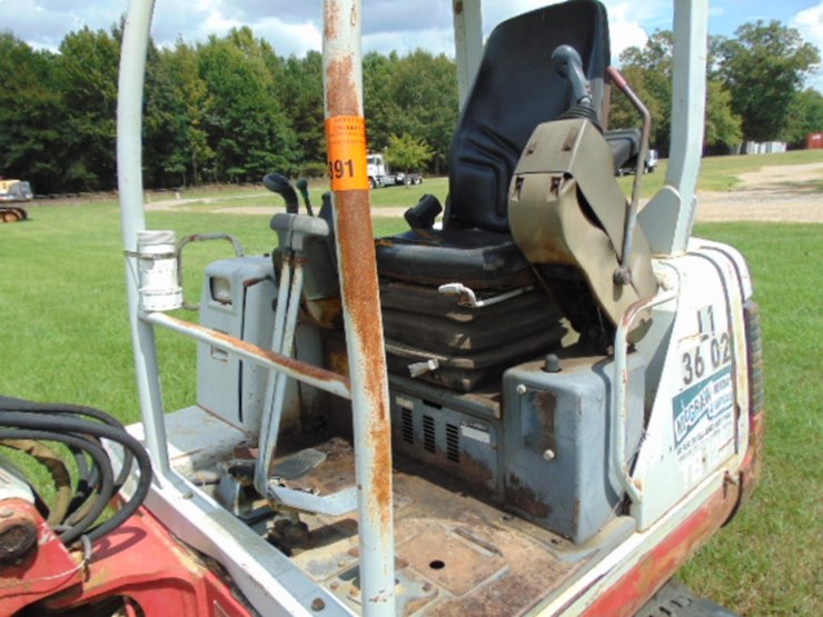 takeuchi-tb125-image-10