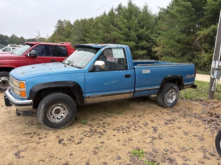 1992-chevrolet-3500-image-1