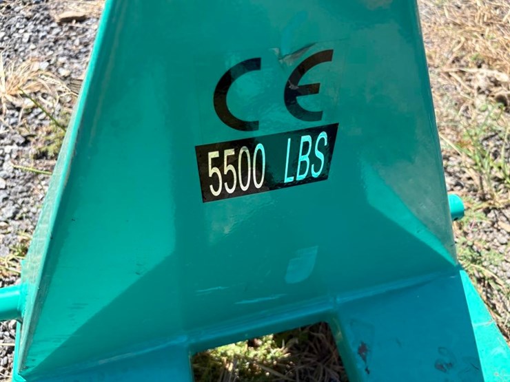 48in-pallet-truck-image-3