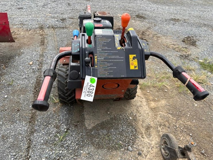 ditch-witch-1020-image-6