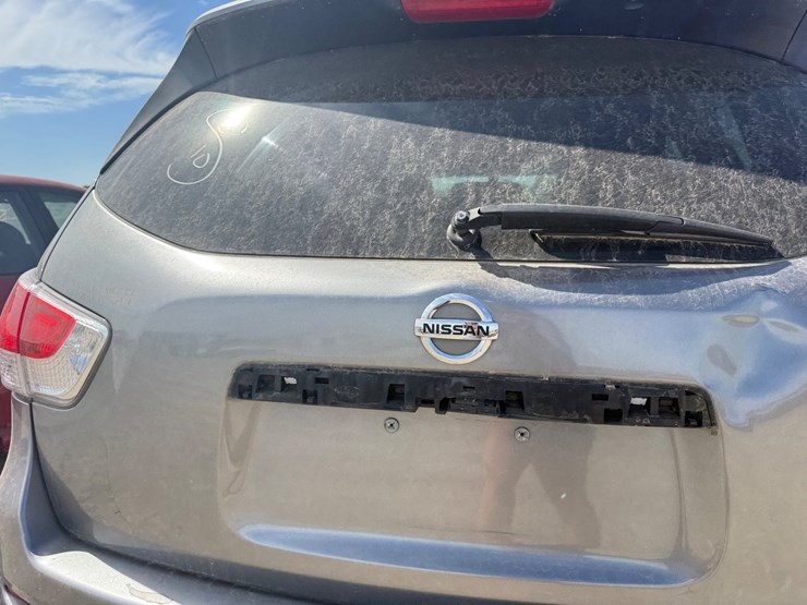 2016-nissan-pathfinder-image-9