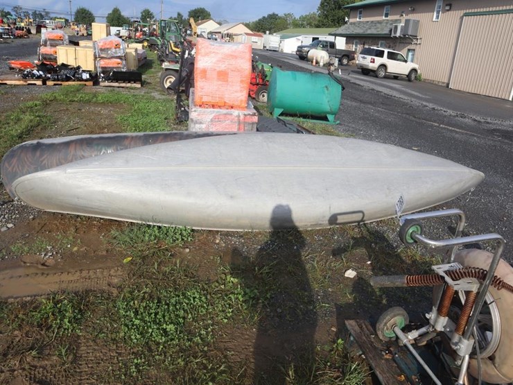 aluminum-canoe-image-6