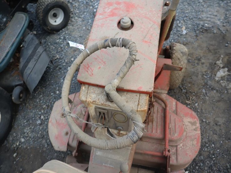 simplicity-727-lawn-mower-image-16