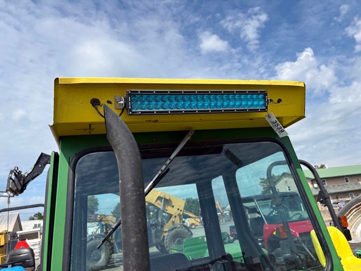 john-deere-1050-image-9
