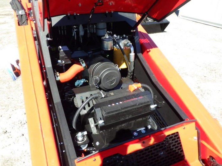 2026-sdlool-1050k-skid-steer-tracked-loader-image-9