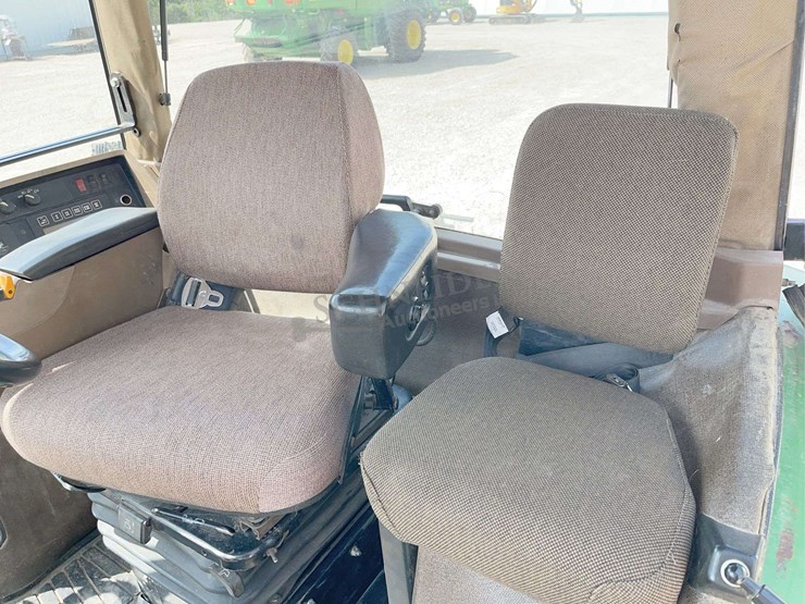 1994-john-deere-8400-image-56