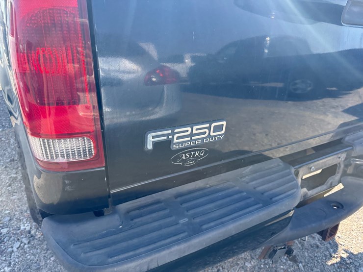 2003-ford-f250-image-8