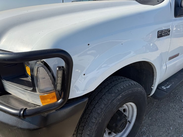 2003-ford-f250-image-26