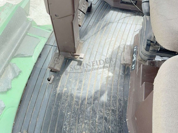 2000-john-deere-9650-sts-image-71