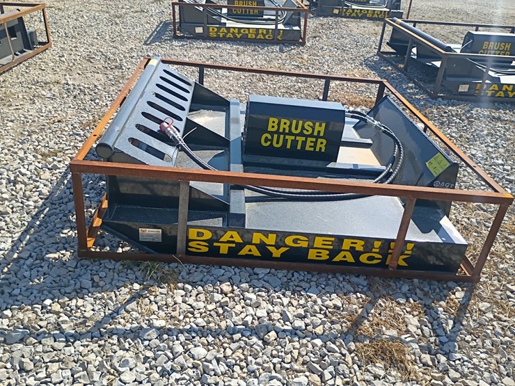 #26913-•-agt-brushcutter-skid-steer-attachment-image-3
