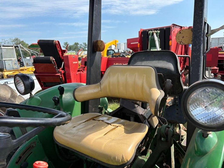 john-deere-2155-image-17