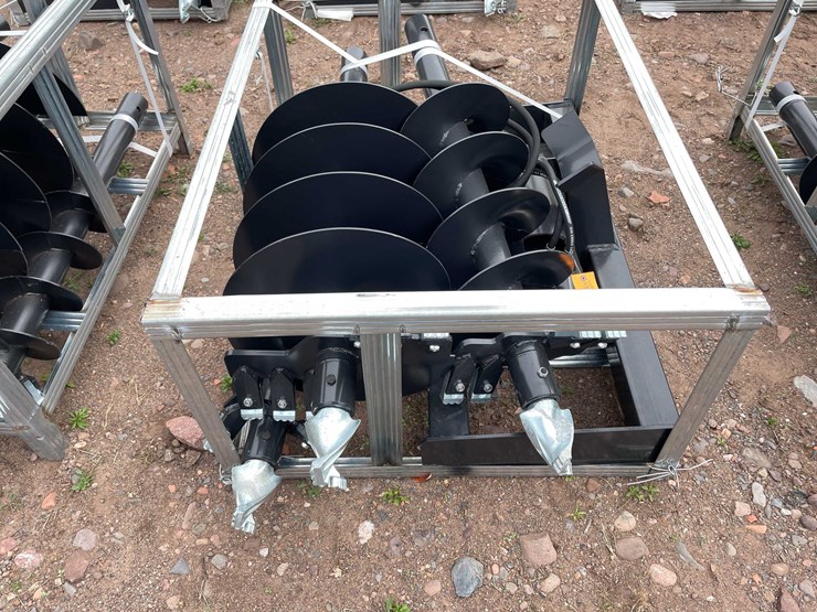 #5140-•-2026-jct-skid-steer-hydraulic-auger-drive-and-(3)-bits-image-2