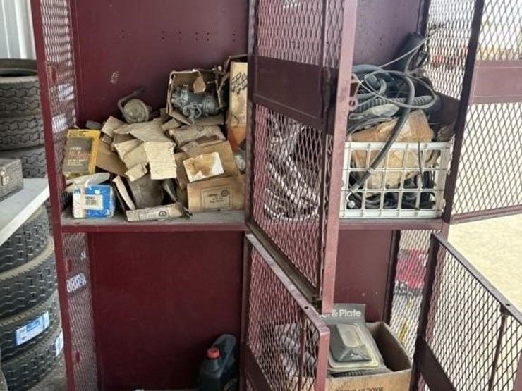 sl---wall-locker-image-2