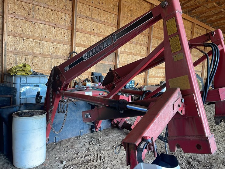 farmhand-f235-image-2
